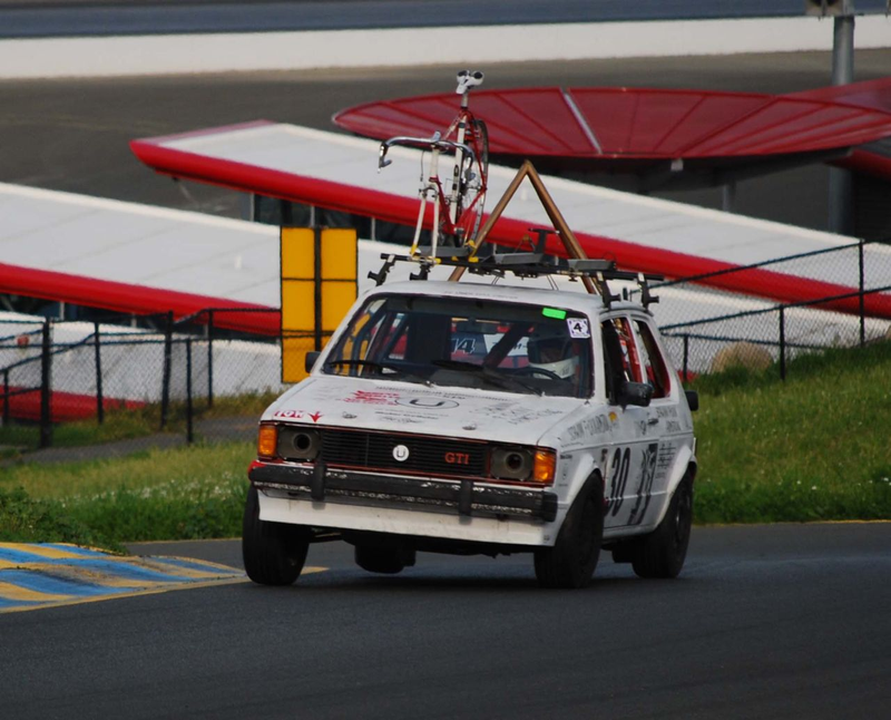 Illustration for article titled The Top 147 Lemons of the Sears Pointless 24 Hours of LeMons
